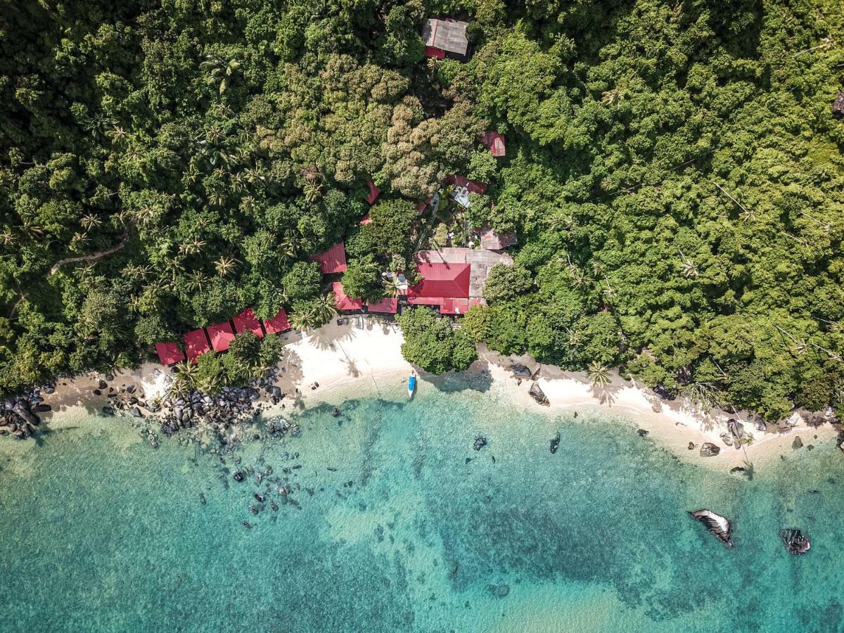 Melina Beach Resort Kampung Genting Exteriör bild